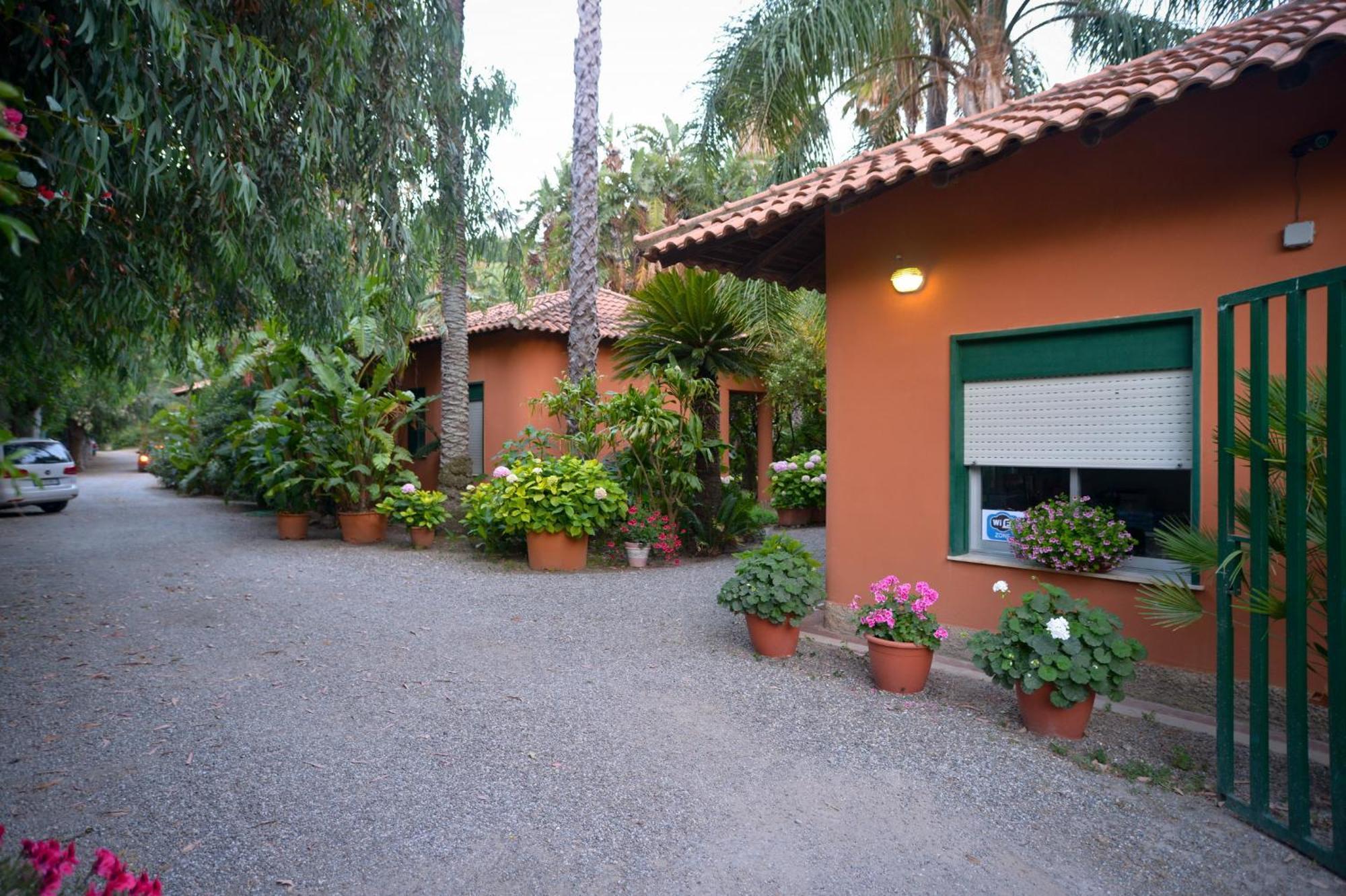 Le Palme Garden Villa Porto San Giorgio Exterior photo